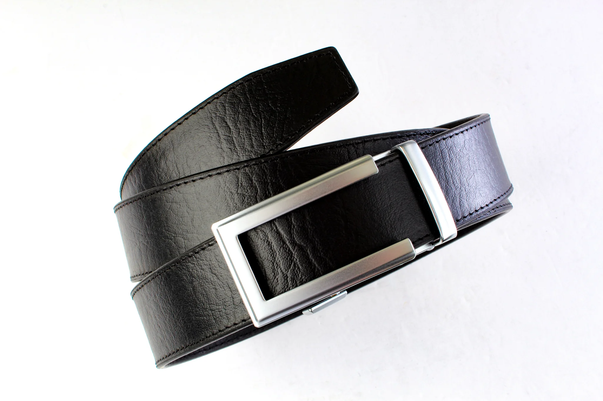 1.5" Black Buffalo Vegetable Tanned Leather w/Traditional in Silver Buckle - Image 9